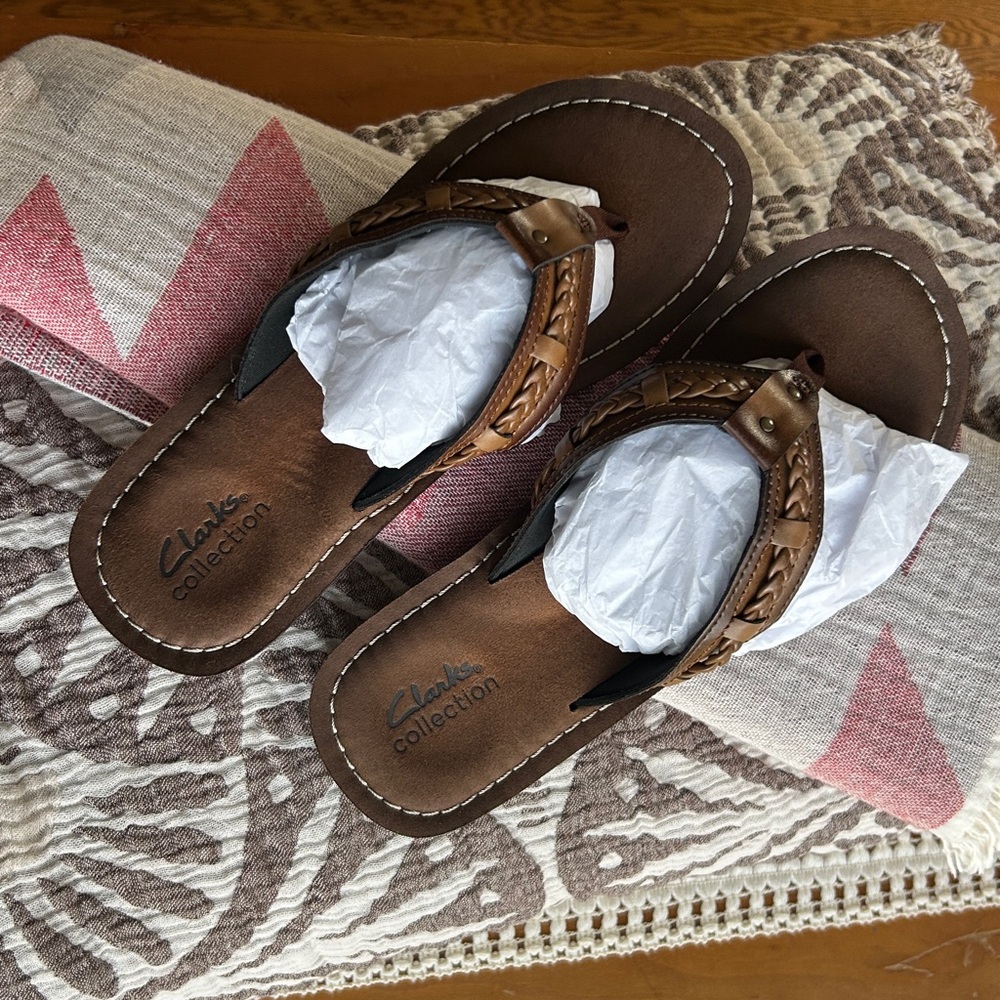 Brown Leather Look Clark’s Flip Flops Worn In Look Size 8 New With Tags - Picture 4 of 5